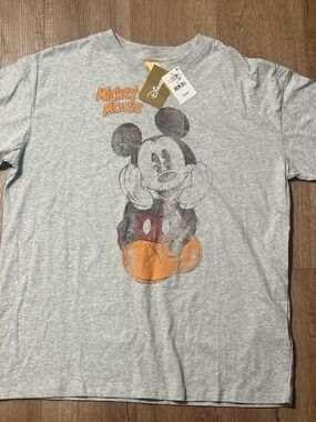 Disney Light Gray Mickey Mouse Graphic Tee from Cotton:On